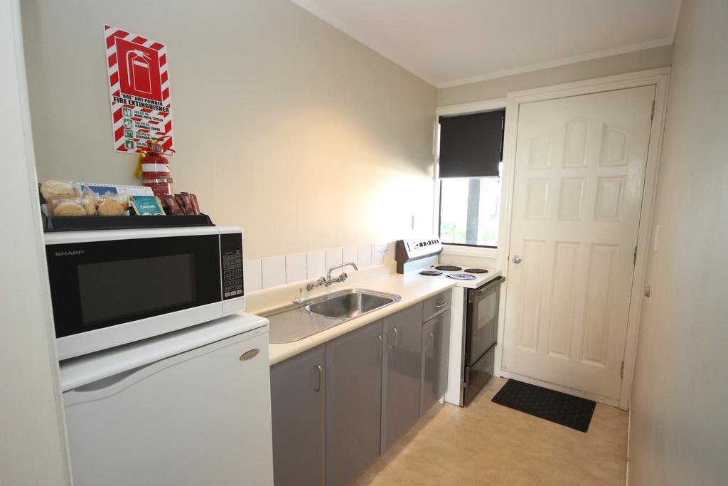 Champers Motor Inn Lower Hutt Εξωτερικό φωτογραφία